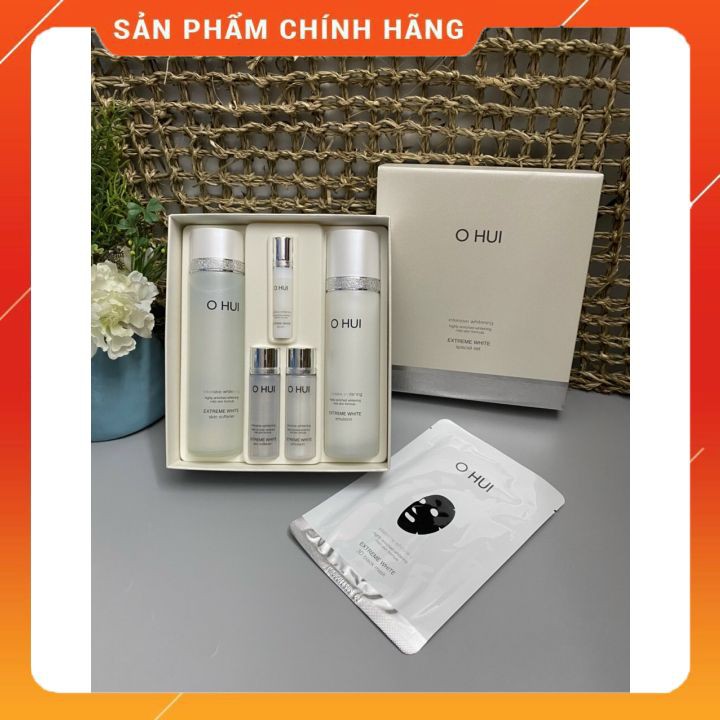 Sét Ohui siêu dưỡng trắng Extreme White