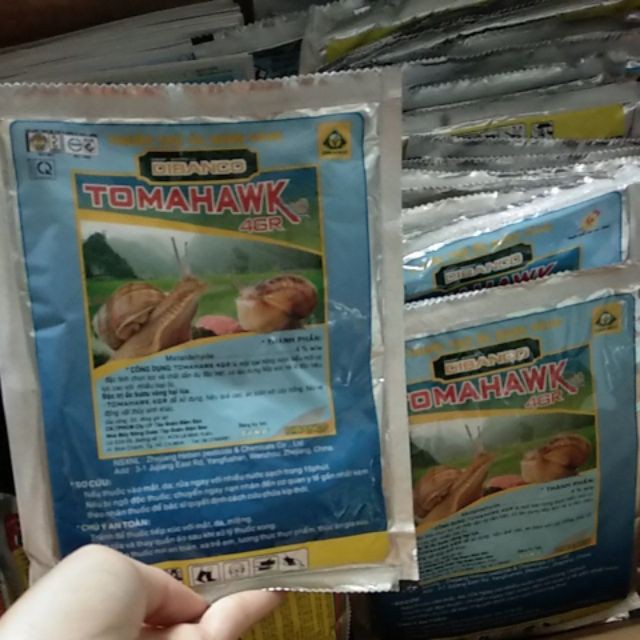 [SIEURE] Bả diệt sên ăn đầu rễ Tomahawk hàng đẹp, phân phối chuyên nghiệp.