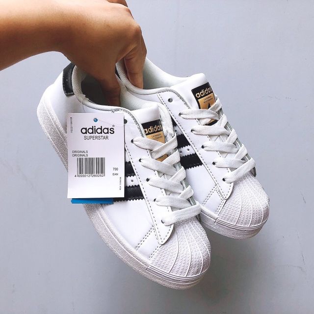 Adidas Superstar