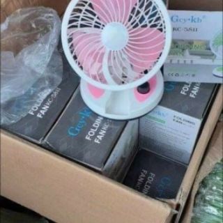 Quạt tích điện gấp gọn