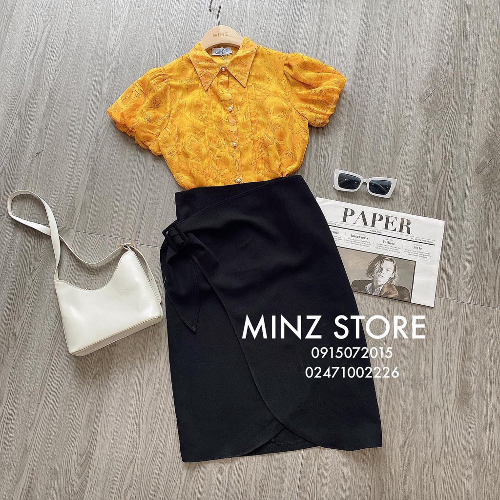 Áo sơ mi tơ hoa cổ nhọn tay bồng Minz