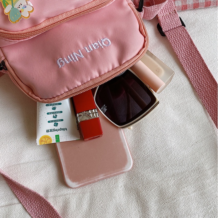 Túi vải đeo chéo cỡ lớn đựng điện thoại, ví, son,... style Hàn Quốc dễ thương kèm Sticker Postcard cute giá rẻ