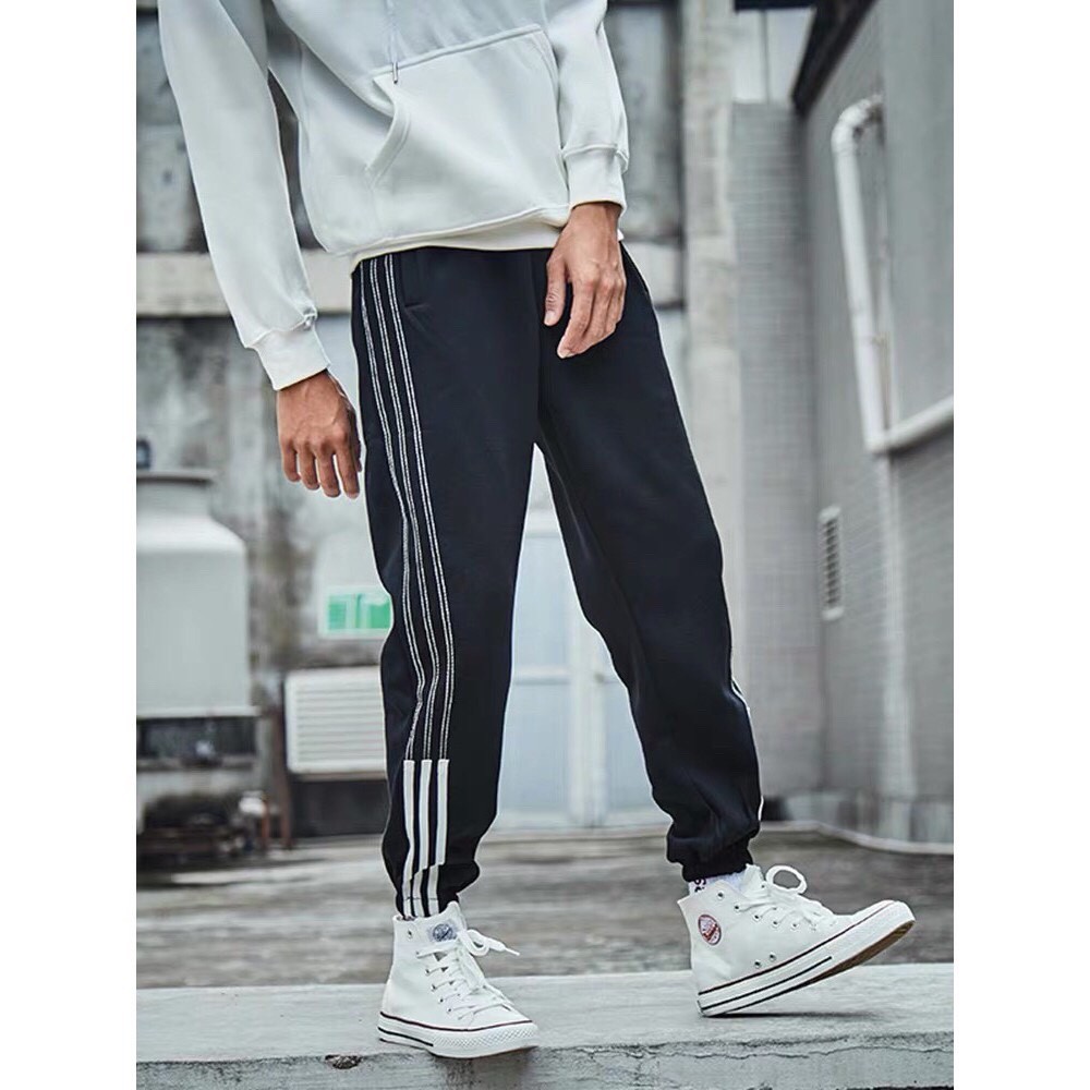 Quần jogger nỉ unisex 3 line chỉ cực hot