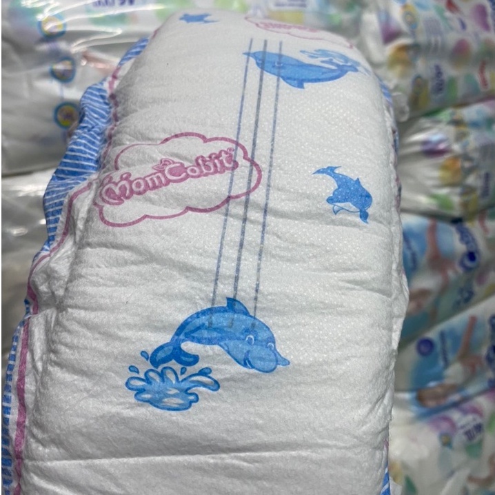 Bỉm Quần Cho Bé Momcobit Size M52/L50/XL48/XXL46/XXXL44 Siêu Thông Thoáng Co Dãn Tốt Dáng Đứng