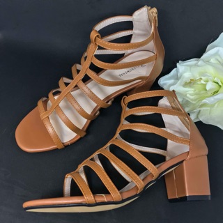 Sandal chiến binh khoá hậu