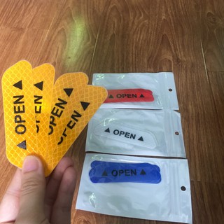 Bộ decal 4 miếng OPEN dán cửa xe ô tô phản quang cảnh báo va chạm – Miếng dán phản quang Open