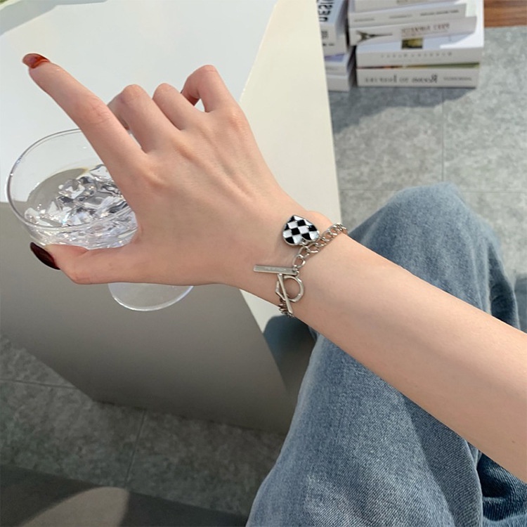 Bộ Vòng cổ mặt hình trái tim họa tiết kẻ sọc màu bạc thời trang cho nữ