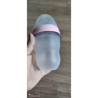 Bình sữa Comotomo cổ rộng 250ml núm cho bé 3th trở lên