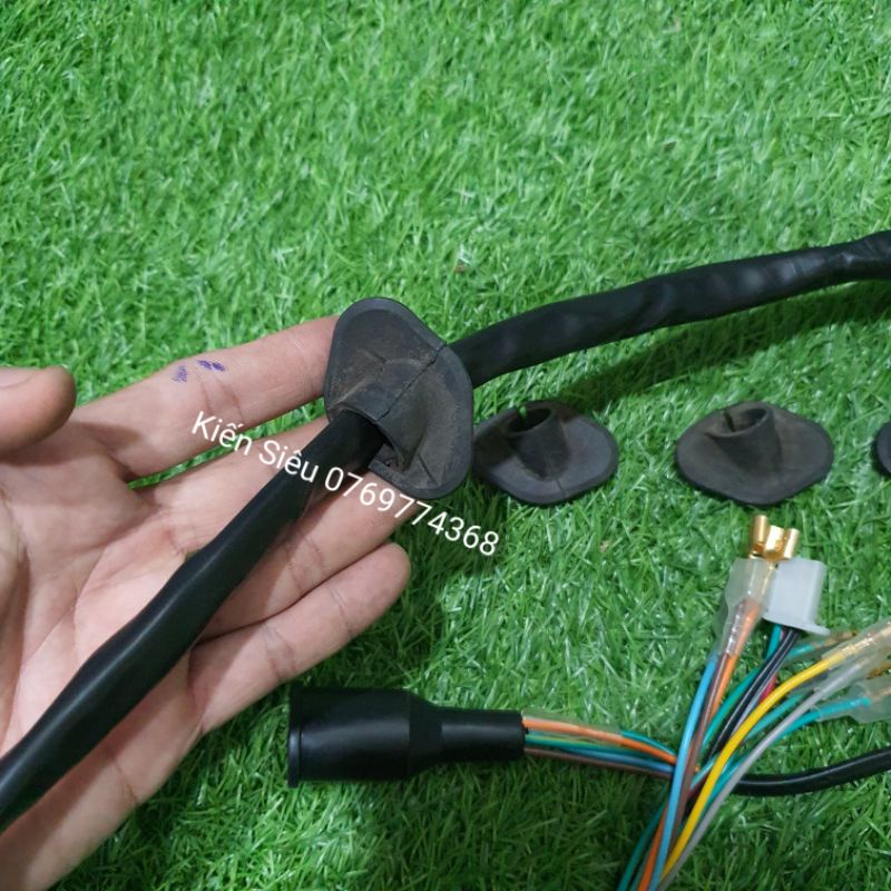 Cao su luồng dây điện sườn 67,CD,CL