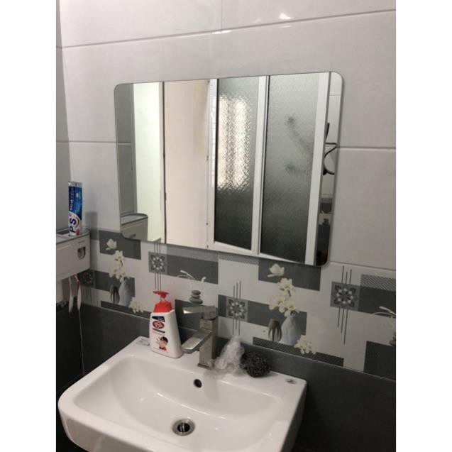 Gương dán tường chữ nhật trang điểm treo tường giá rẻ kích thước 50x70 cm - guonghoangkim mirror