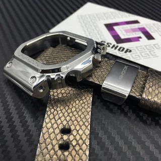 Vỏ gshock DW5600 kim loại bạc  dây da rắn