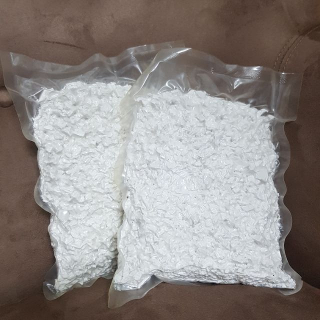 Bột sắn dây nhà làm.