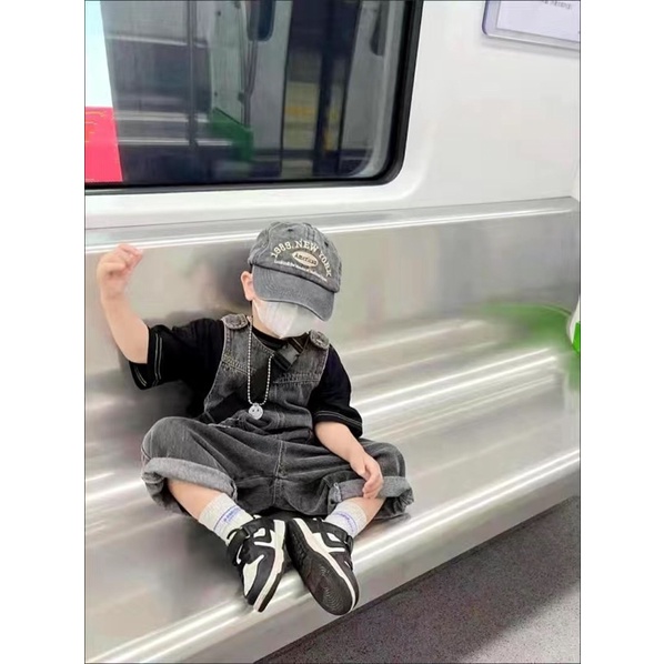 Đồ yếm jean dài cho bé trai và gái hàng quảng châu