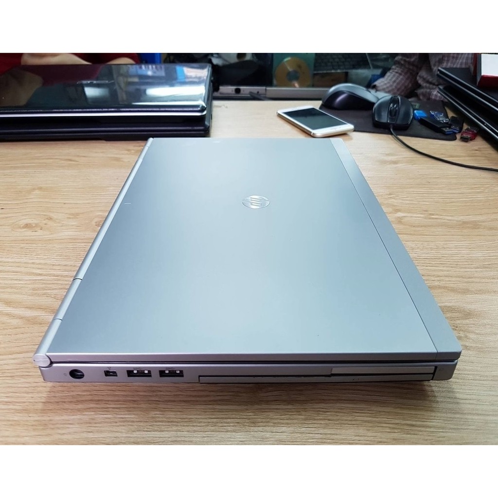 Sang Chảnh Laptop vỏ nhôm HP-2560P Chíp core i5-2350M Ram 4gb xung nhịp cao ,chiến game mượt. Tặng túi,chuột