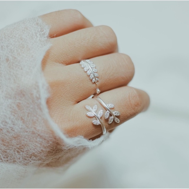 Nhẫn lá đính đá các loại