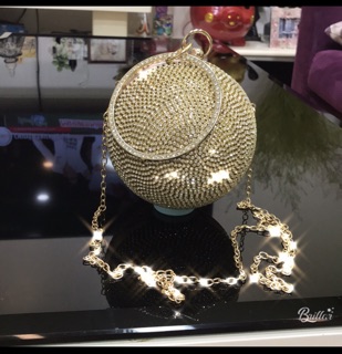 Quả cầu đá, Clutch Tròn , Clutch đá