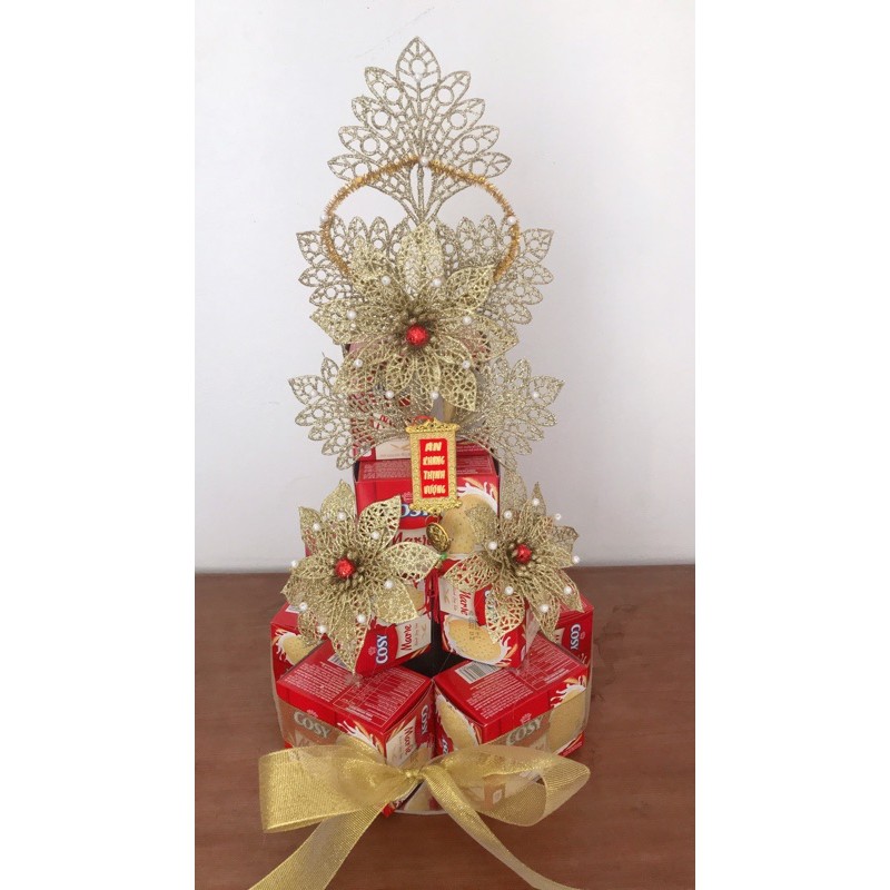 Bộ hoa gắn tháp bánh tài lộc