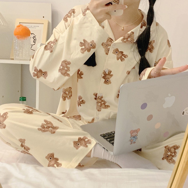 Bộ đồ ngủ dài tay họa tiết hoạt hình xinh xắn theo phong cách mùa thu