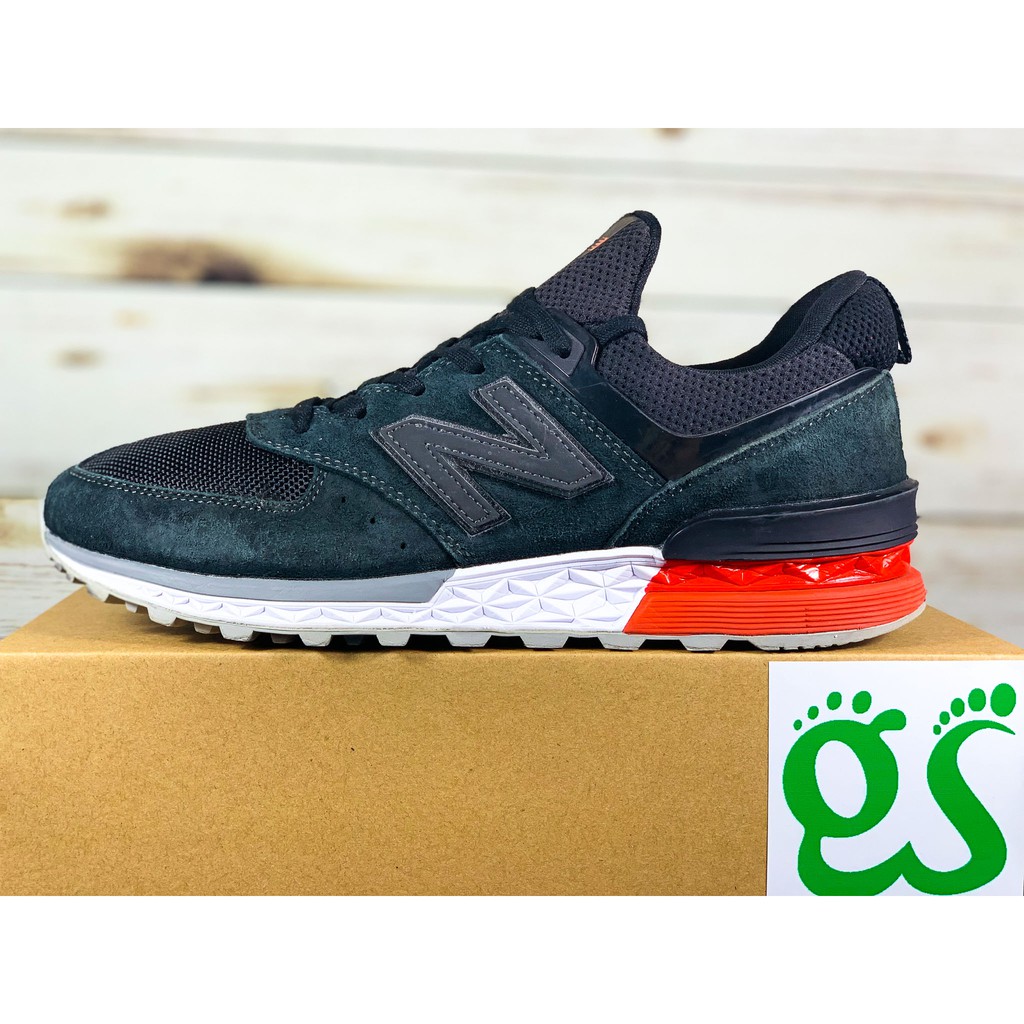 (SIZE 42) Giày thể thao chính hãng 2hand NEW BALANCE RE-ENGINEERED 574 - BLACK/WHITE/RED