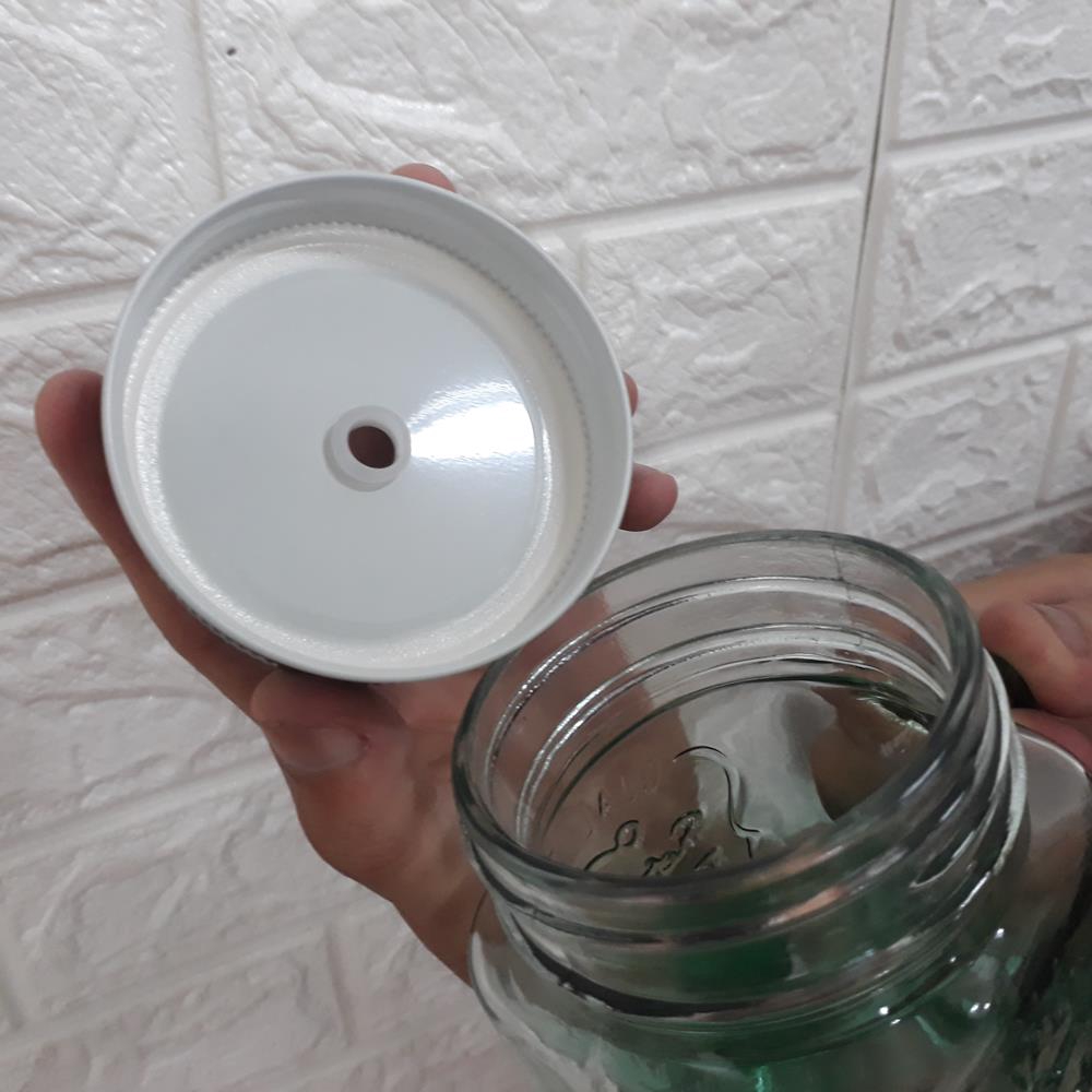 Ly cốc thủy tinh có nắp ống hút và quai cầm Mẫu Vuông cỡ 400ml mã 20022