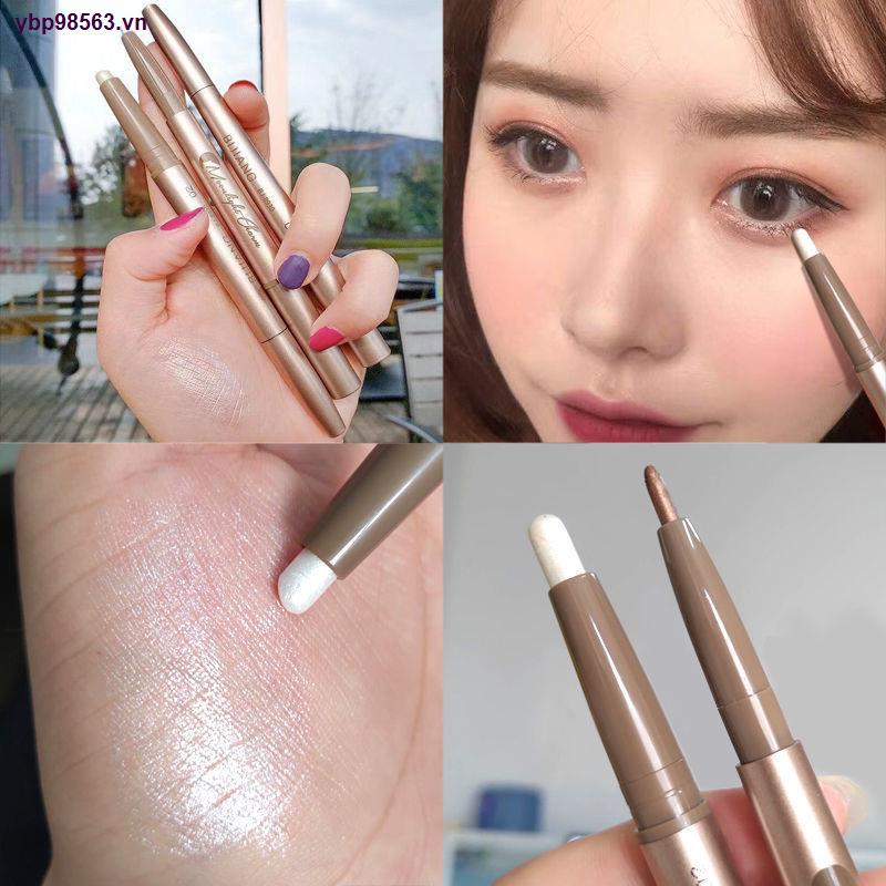 Bút phấn mắt tơ tằm hai đầu ánh ngọc trai lụa ba chiều độ bóng cao làm sáng da cho người mới bắt đầu
 | BigBuy360 - bigbuy360.vn
