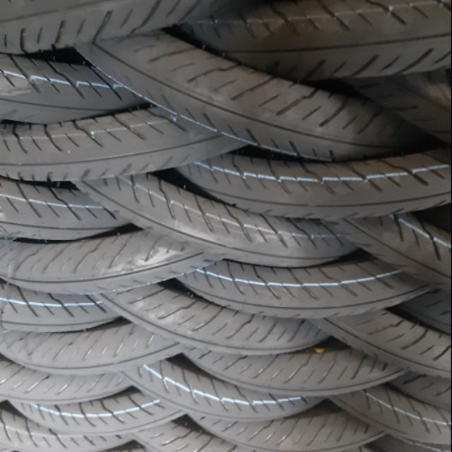 Lốp truoc xe novo  70.90.16 sin so hot