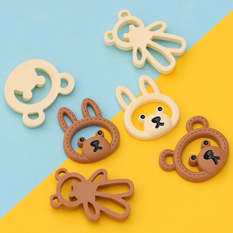 Charm (C277) slime/ Dụng Cụ Charm Trang Trí [Ko Keo &amp; Nút] Hình Gấu Màu Kem &amp; Socola (2.2x2.7cm)