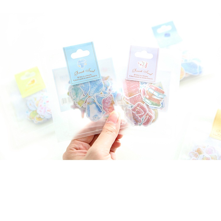 Set 70 miếng sticker họa tiết trang trí dễ thương cho điện thoại laptop, hình dán sticker cute anime