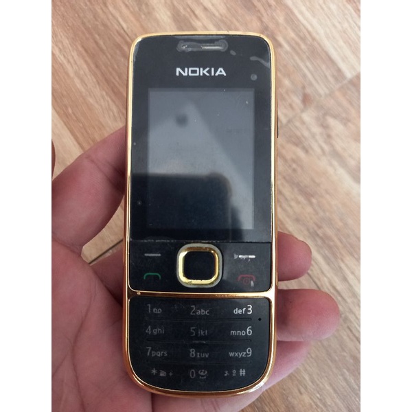 Điện thoại Nokia 2700  đã qua sử dụng kèm dây sạc