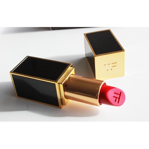 SON TOM FORD  VỎ ĐEN - 10 - CHERRY LUSH | BigBuy360 - bigbuy360.vn