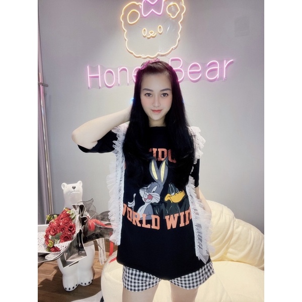 SET BỘ ĐI CHƠI - ÁO THUN IN HÌNH THỎ PHỐI REN KÈM QUẦN SHORT NGẮN CARO - SP001110