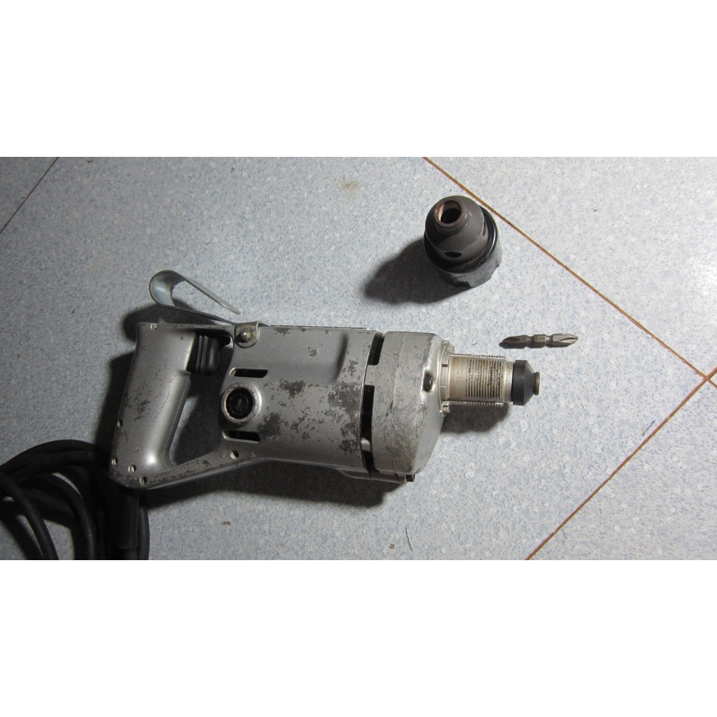 Máy bán vít thạch cao Hitachi 100V nội điạ Nhật có đảo chiều và chỉnh vít sâu cạn