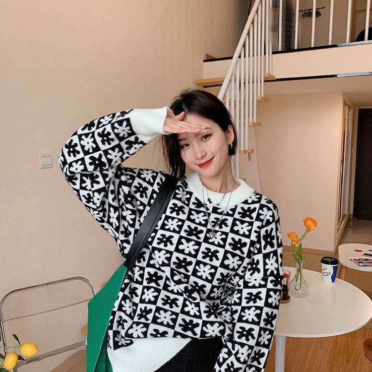 Áo sweater dáng rộng họa tiết sọc caro màu xanh dương sữa phong cách Hàn Quốc thời trang mùa thu cho nữ 2021