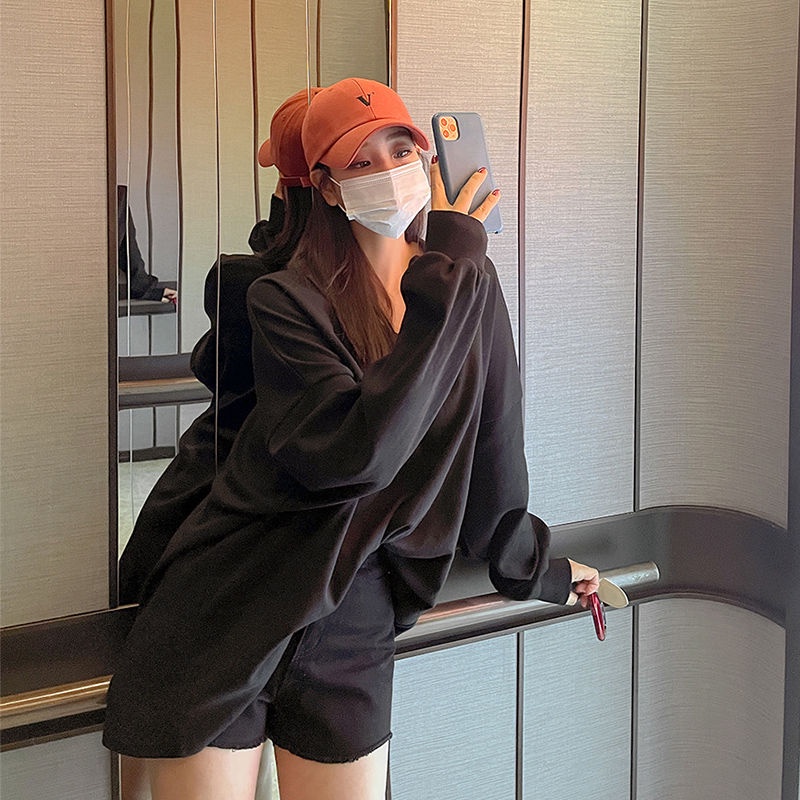 Mũ Lưỡi Trai Màu Trắng Đen Dễ Phối Đồ Thời Trang Phong Cách Hàn Quốc Cho Nữ
