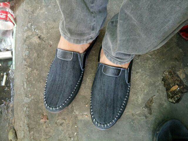 Giày lười nam vải bố 2 màu đen và nâu