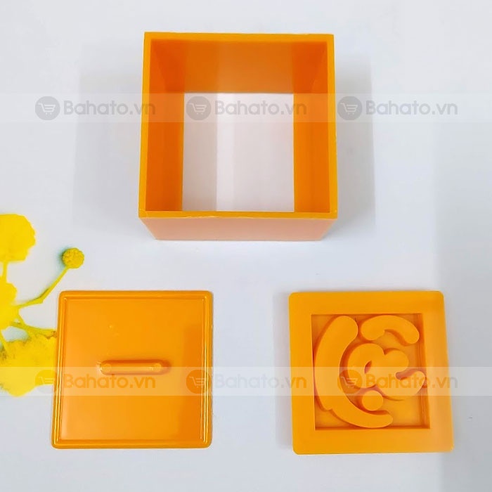 Khuôn xôi vuông 8cm chữ Phúc Lộc Thọ Tài Tiếng Việt