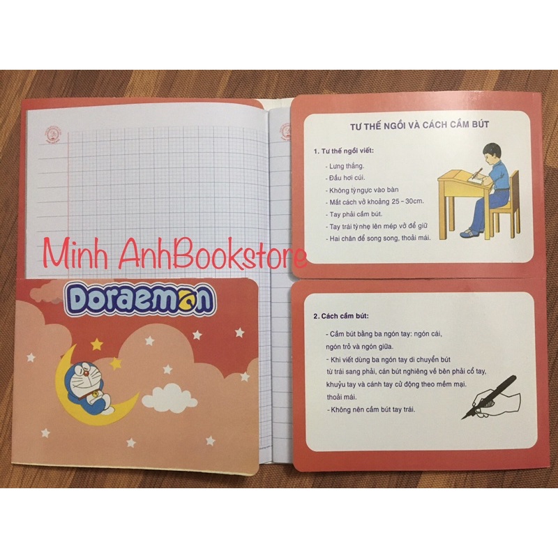 Bìa kê tay giúp vở con luôn sạch đẹp hình Doraemon đáng yêu