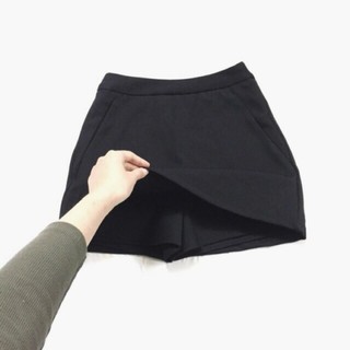 Chân váy chữ A kèm quần trong