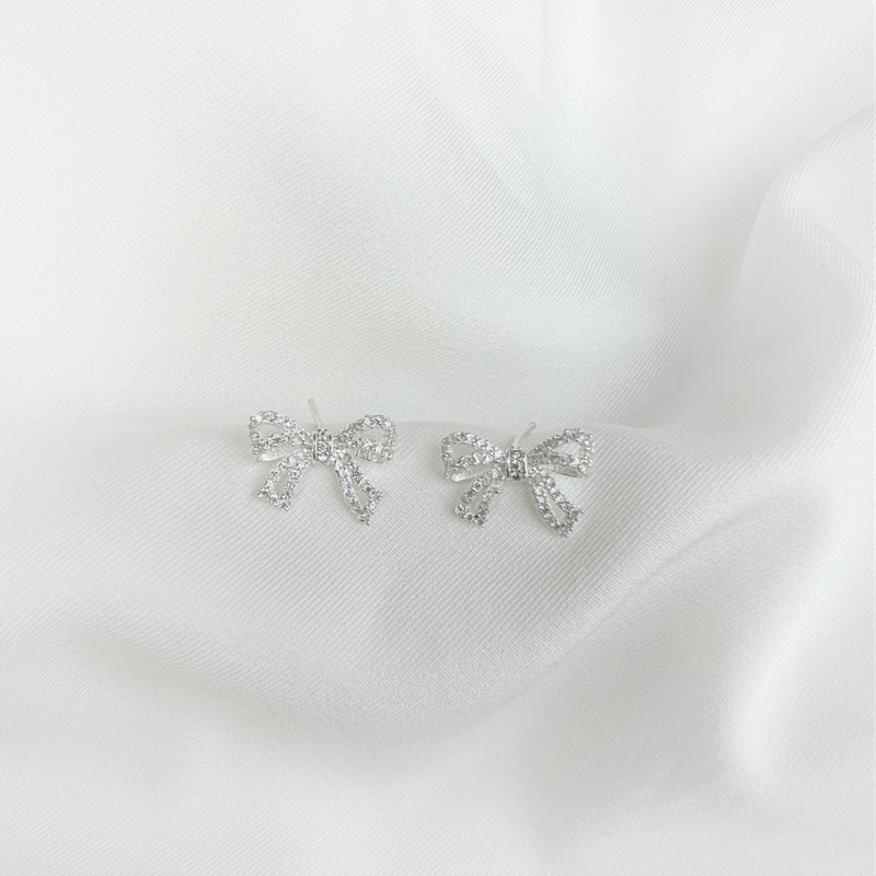 Bông tai bạc ý DaLiA jewelry hình thắt nơ bản to cá tính