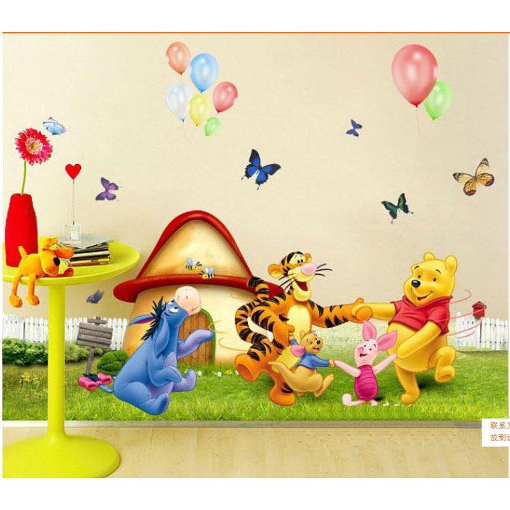 Decal dán tường Pooh hạnh phúc | BigBuy360 - bigbuy360.vn