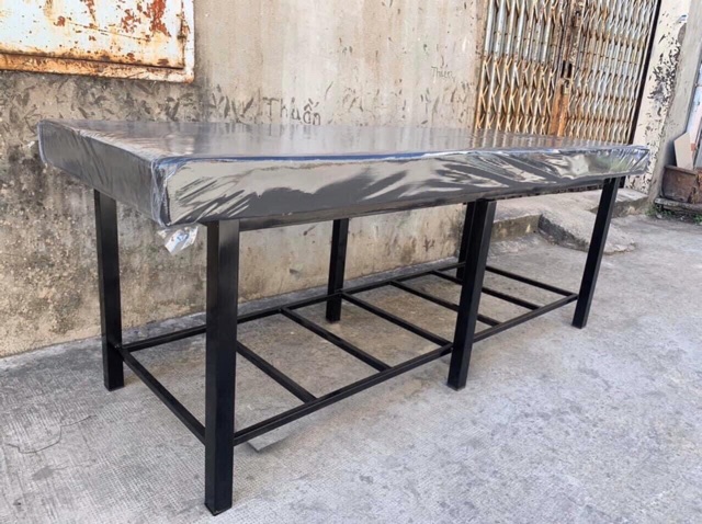 Giường spa chân sắt