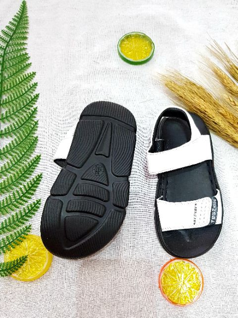 Sandal, dép quai hậu trắng thời trang cho bé trai (26-30)