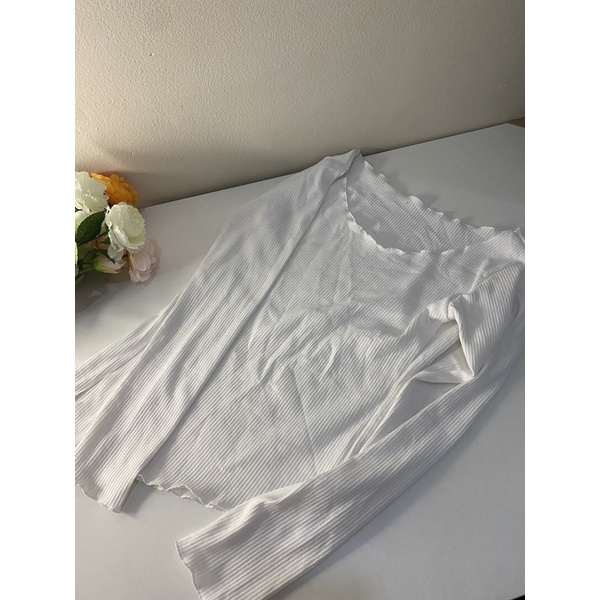 Áo chất tăm xẻ vạt tay dài 3 màu cá tính form ôm | BigBuy360 - bigbuy360.vn