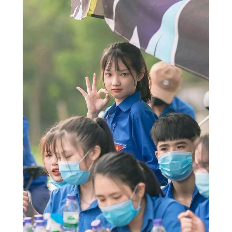 Áo Đoàn Thanh Niên, Hàng loại 1. Chất liệu vải lon Mỹ xịn, tạo cảm giác mát, thoải mái khi mặc | BigBuy360 - bigbuy360.vn