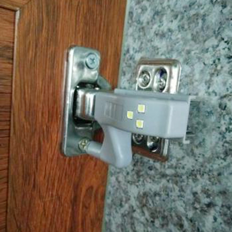 Đèn cảm biến 0.25w gắn bản lề cửa tủ đa năng dùng cho nhà bếp phòng ngủ tiện dụng