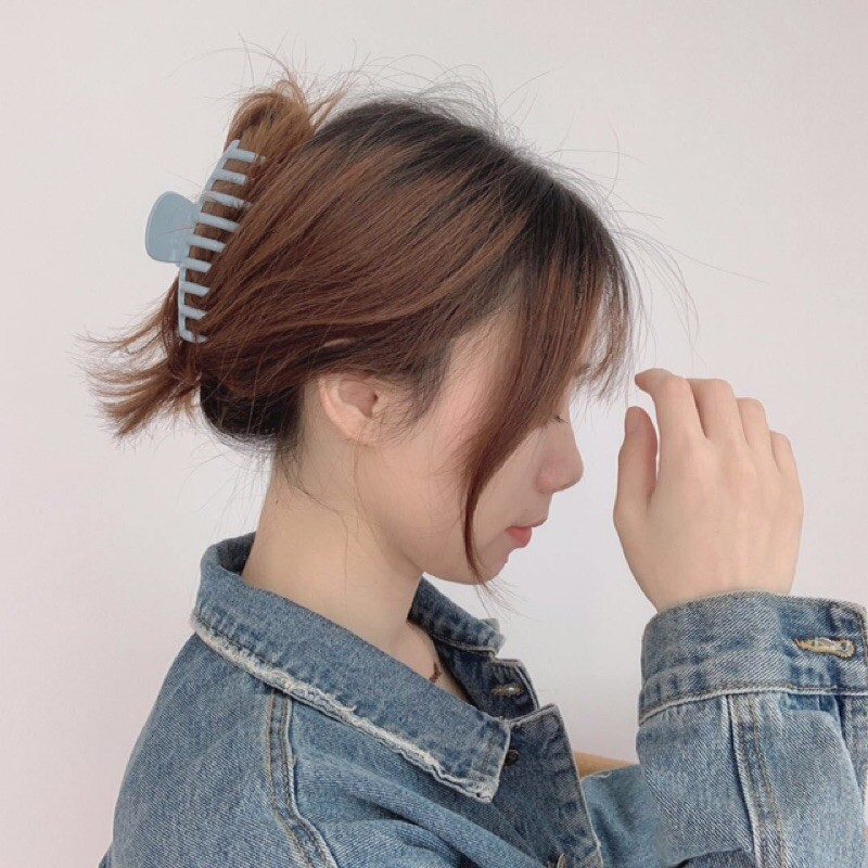 Kẹp tóc càng cua hai kiểu xinh xắn