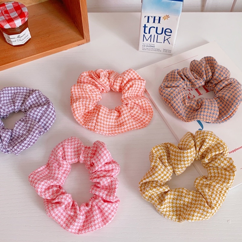 Ảnh thật shop chụp  Dây Buộc Tóc Vải Cột Tóc Voan Scrunchie Nhiều Màu