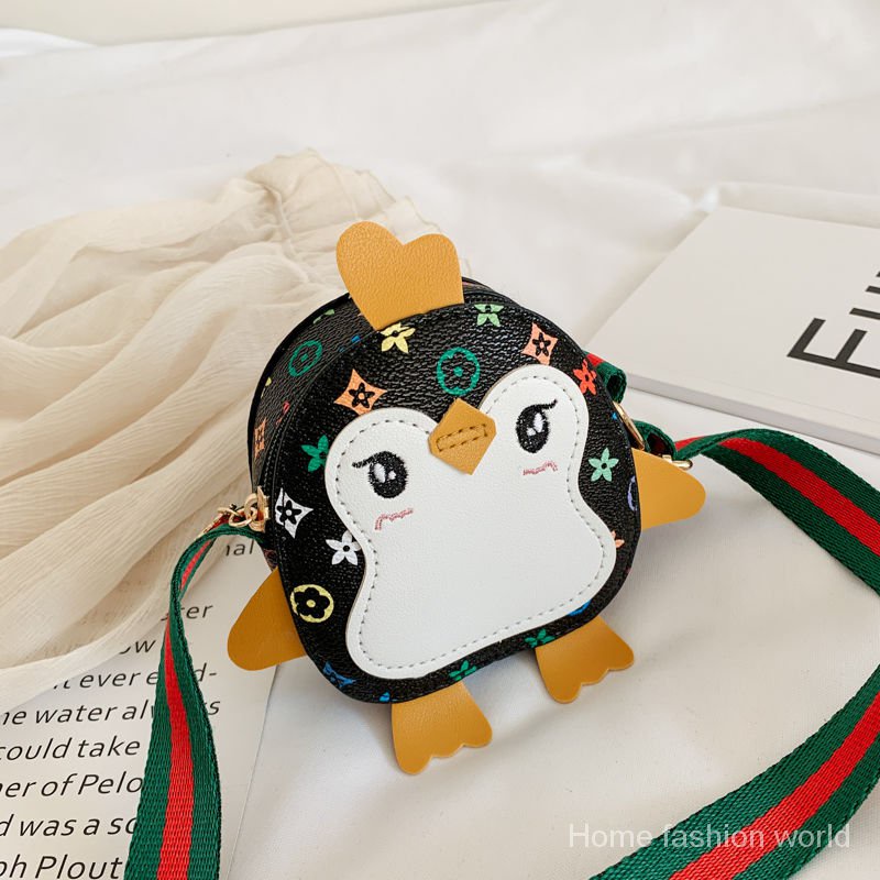 Túi xách hình chim cánh cụt dễ thương cho trẻ nhỏ