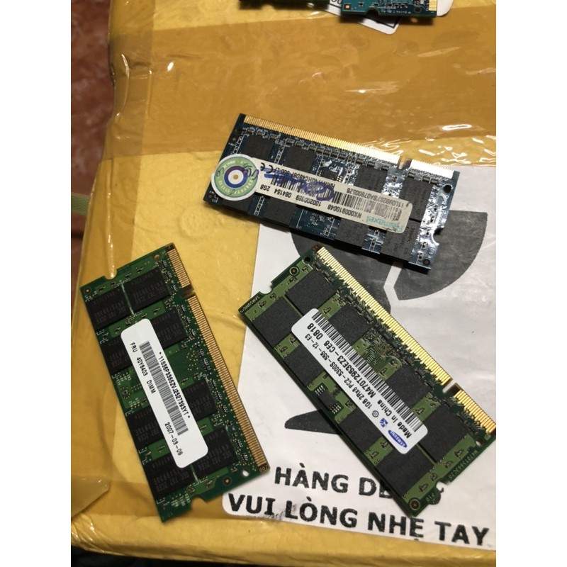 ram laptop ddr2 1gb đã test chạy