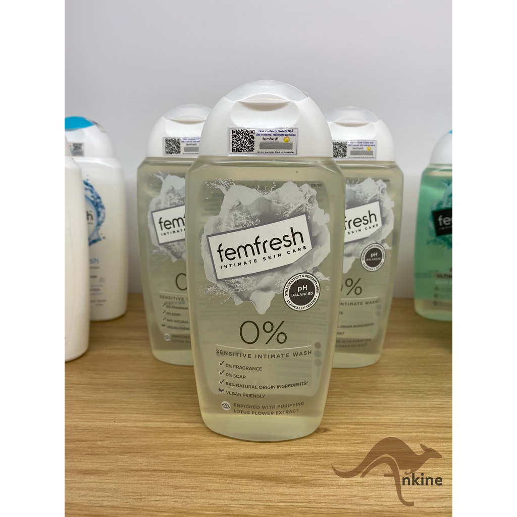 Dung dịch vệ sinh phụ nữ cao cấp Femfresh Active Wash